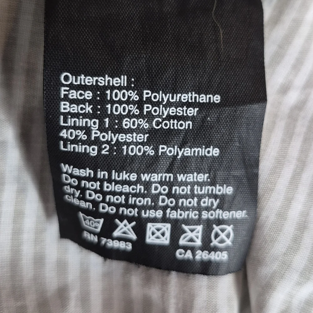 Helly Hansen Kirkwall Hooded Raincoat **Stains - Size L - Picture 12 of 16